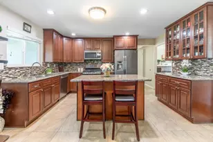 4474 Poinsettia Ct, San Jose, CA 95136 - Photo 9