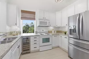 903 Sunrose Ter 301, Sunnyvale, CA 94086 - Photo 1