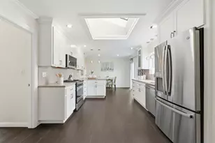 1173 Huntingdon Dr, San Jose, CA 95129 - Photo 11