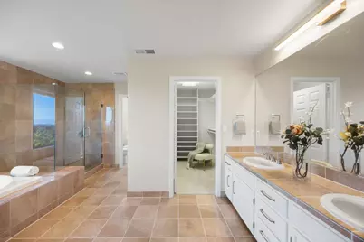 135 Newton Dr, Burlingame, CA 94010 - Photo 13