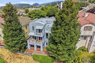 8265 Skyline Cir, Oakland, CA 94605 - Photo 71