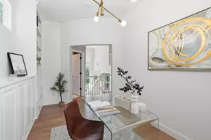 8265 Skyline Cir, Oakland, CA 94605 - Photo 19