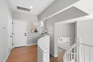 8265 Skyline Cir, Oakland, CA 94605 - Photo 21