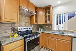 3465 Sassafras Dr, San Jose, CA 95111 - Photo 9