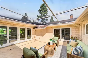 198 Pine Ln, Los Altos, CA 94022 - Photo 21