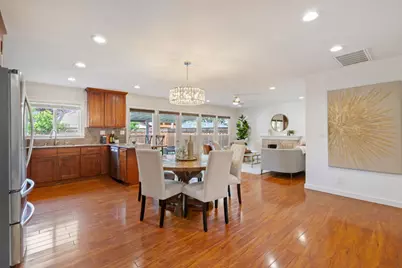 1027 Grape Ave, Sunnyvale, CA 94087 - Photo 3