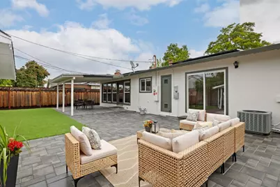 1027 Grape Ave, Sunnyvale, CA 94087 - Photo 17