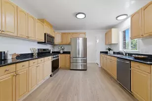 407 Lawndale Ave, Campbell, CA 95008 - Photo 13