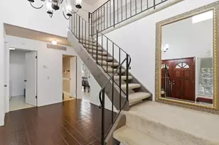 225 Prague Dr, San Jose, CA 95119 - Photo 17
