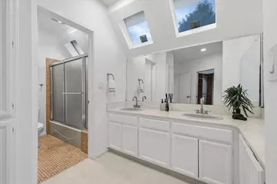 483 Forest Ave C, Palo Alto, CA 94301 - Photo 17