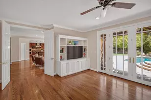 10517 Manzanita Ct, Cupertino, CA 95014 - Photo 9
