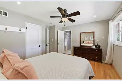 10128 E Estates Dr, Cupertino, CA 95014 - Photo 33