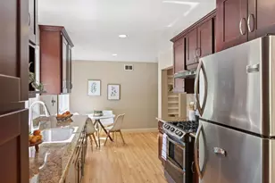 10128 E Estates Dr, Cupertino, CA 95014 - Photo 17