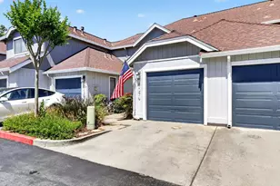 17074 Creekside Cir, Morgan Hill, CA 95037 - Photo 3