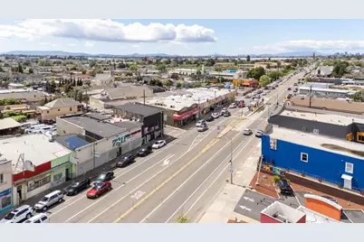 7201 International Blvd, Oakland, CA 94621 - Photo 3