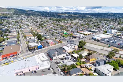 7201 International Blvd, Oakland, CA 94621 - Photo 9
