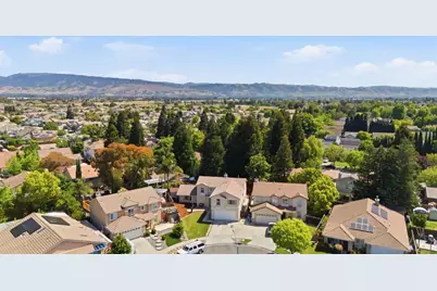 9290 Briarberry Ln, Gilroy, CA 95020 - Photo 41
