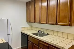 5693 Makati Cir D, San Jose, CA 95123 - Photo 13