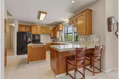 1290 Sonnys Way, Hollister, CA 95023 - Photo 17