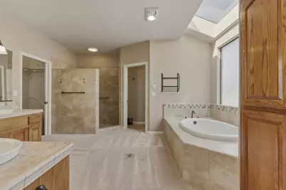 1290 Sonnys Way, Hollister, CA 95023 - Photo 31