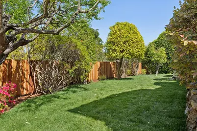 853 Vista Dr, Redwood City, CA 94062 - Photo 57
