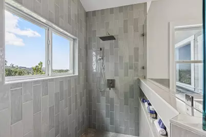 853 Vista Dr, Redwood City, CA 94062 - Photo 33