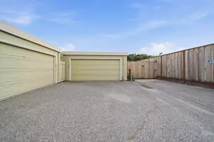 154 Crestview Ct, Watsonville, CA 95076 - Photo 33