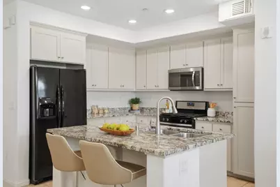 2082 Mahuron Cir, San Jose, CA 95133 - Photo 1