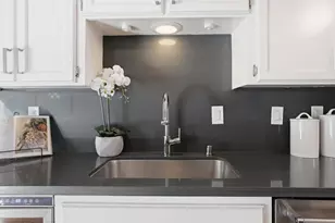 4271 Ponce Dr, Palo Alto, CA 94306 - Photo 13