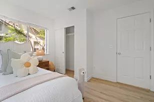 361 Pacific Dr, Mountain View, CA 94043 - Photo 37