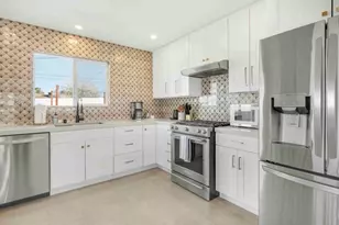 7137 Hanford Ave, Yucca Valley, CA 92284 - Photo 11