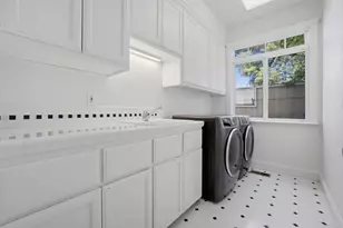 87 College Ave, Los Gatos, CA 95030 - Photo 45