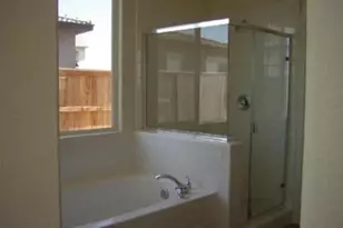 15220 Torrey Pines Cir, Chowchilla, CA 93610 - Photo 11