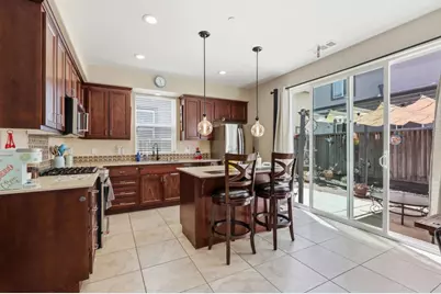 1651 Key Largo Dr, Hollister, CA 95023 - Photo 9