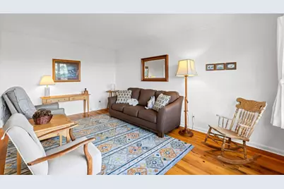 10230 Whiskey Hill Ln, Gilroy, CA 95020 - Photo 11