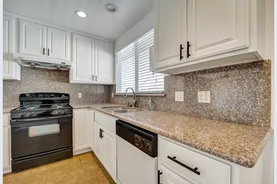 16876 Ehle St, Castro Valley, CA 94578 - Photo 15