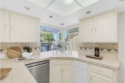 107 Charter Oaks Cir, Los Gatos, CA 95032 - Photo 9