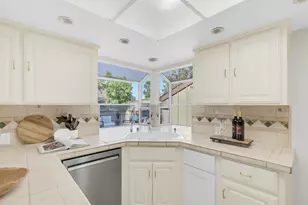 107 Charter Oaks Cir, Los Gatos, CA 95032 - Photo 9