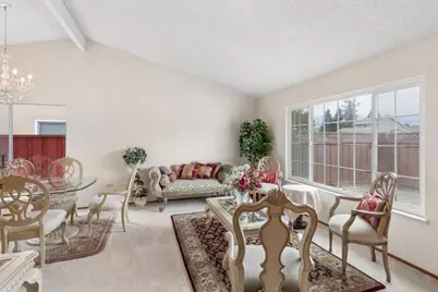 551 Edelweiss Dr, San Jose, CA 95136 - Photo 3