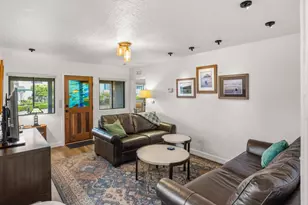 310 Cypress Ave, Pacific Grove, CA 93950 - Photo 7