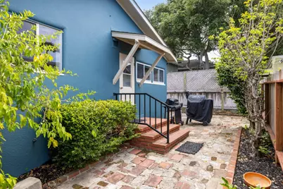 310 Cypress Ave, Pacific Grove, CA 93950 - Photo 27