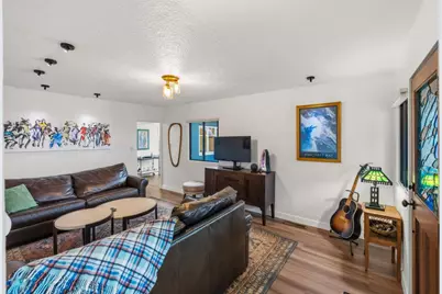 310 Cypress Ave, Pacific Grove, CA 93950 - Photo 9