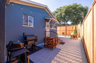 310 Cypress Ave, Pacific Grove, CA 93950 - Photo 27