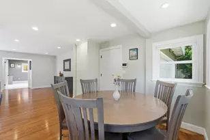 875 Buckland Ave, San Carlos, CA 94070 - Photo 25