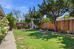 1396 Dentwood Dr, San Jose, CA 95118 - Photo 39