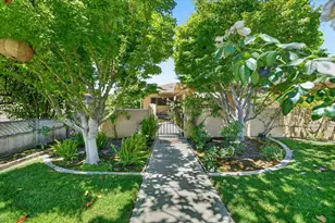 72 Henry St, Hollister, CA 95023 - Photo 1