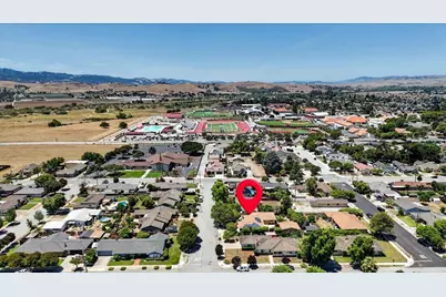 72 Henry St, Hollister, CA 95023 - Photo 77