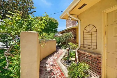 72 Henry St, Hollister, CA 95023 - Photo 7