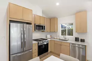 715 Roosevelt Ave, Redwood City, CA 94061 - Photo 11