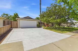 2637 Coit Dr, San Jose, CA 95124 - Photo 23